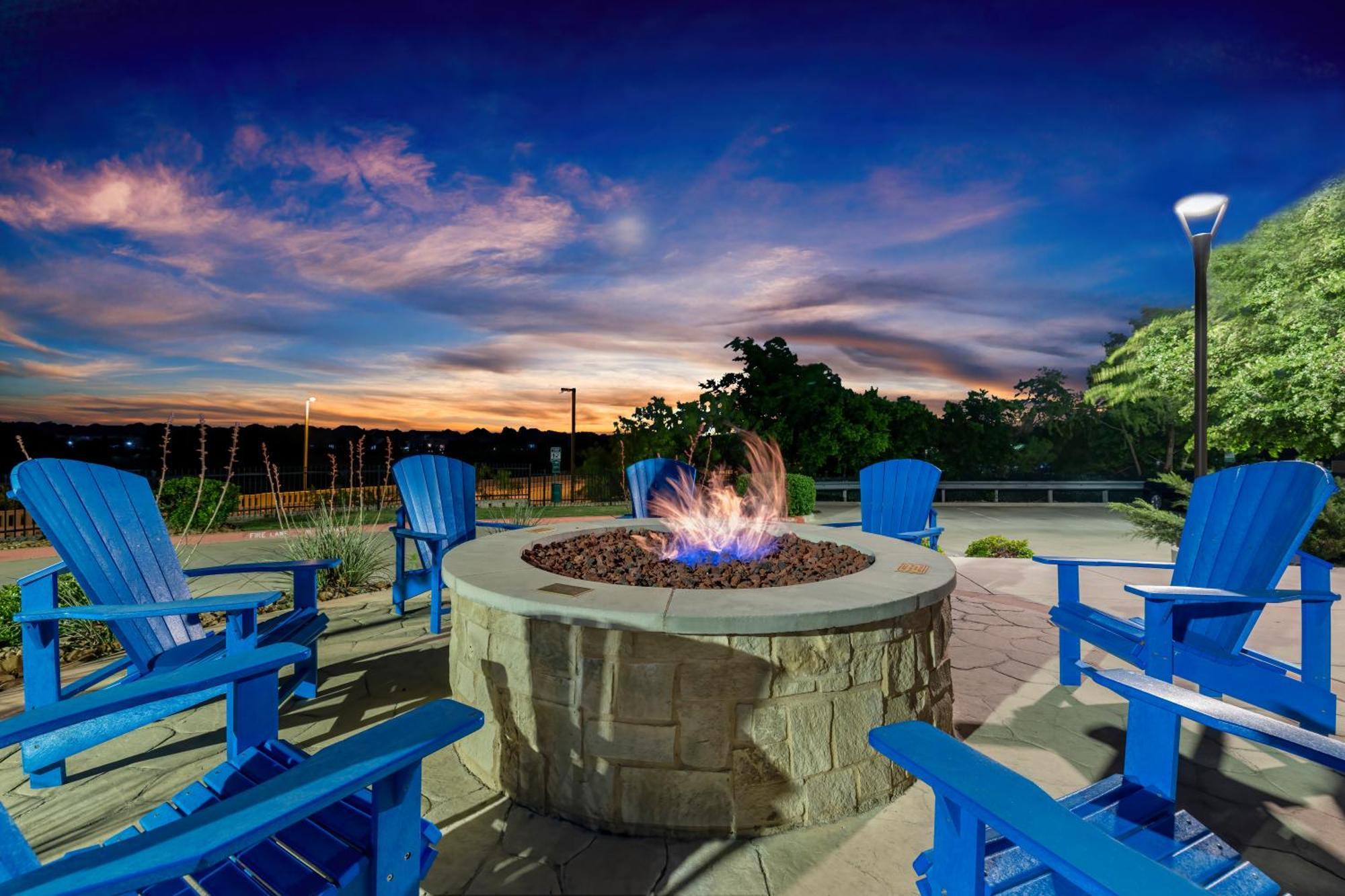 Soka Suites Dallas - Las Colinas Irving Exteriér fotografie